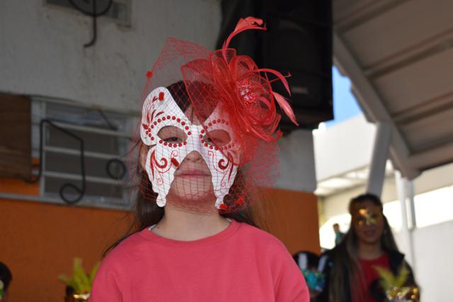 “Desfile de Antifaces”